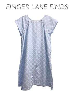 Light Blue Medical Nightgown with Snap Shoulders and Back, S/M